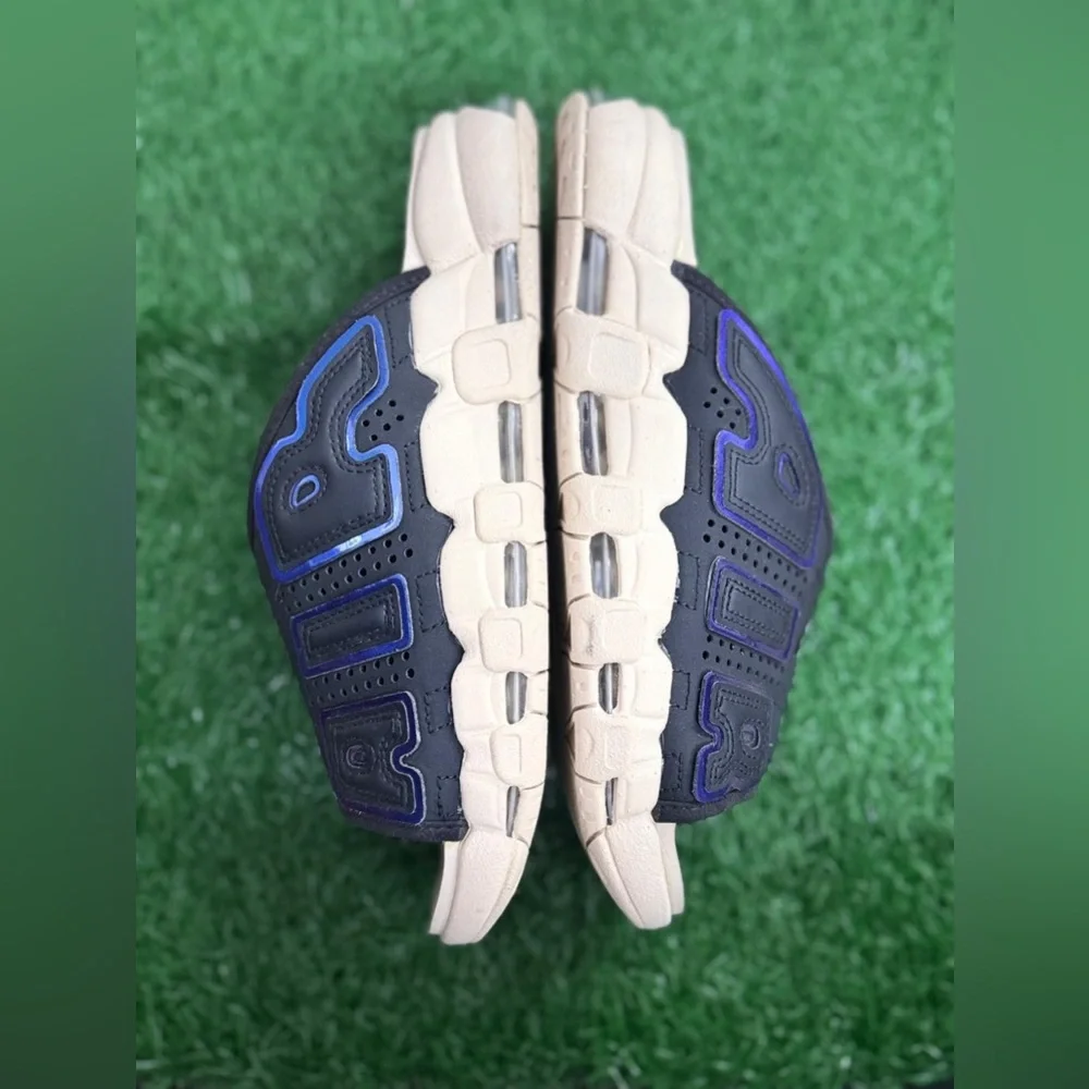 Nike Air More‎ Uptempo Slide Black Sanddrift Iridescent Size 8
